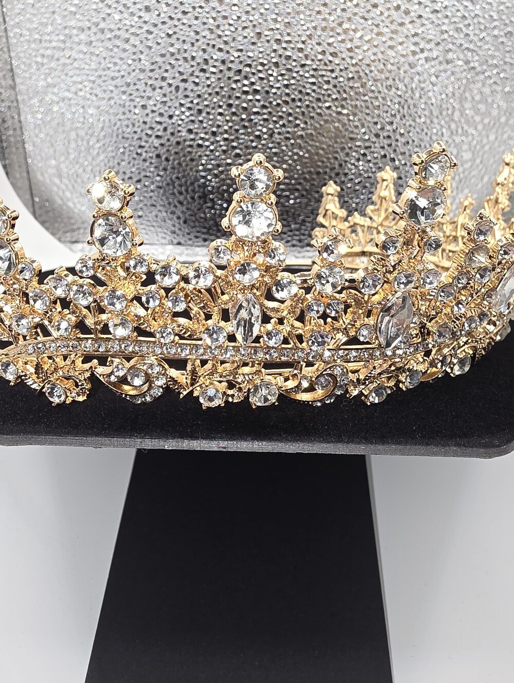 Gold Crystal Crown  Pageant Bridal Quinceañera  Sparkling Rhinestone Tiara - Picture 5 of 13